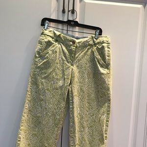 Leaf Print Capri Pant